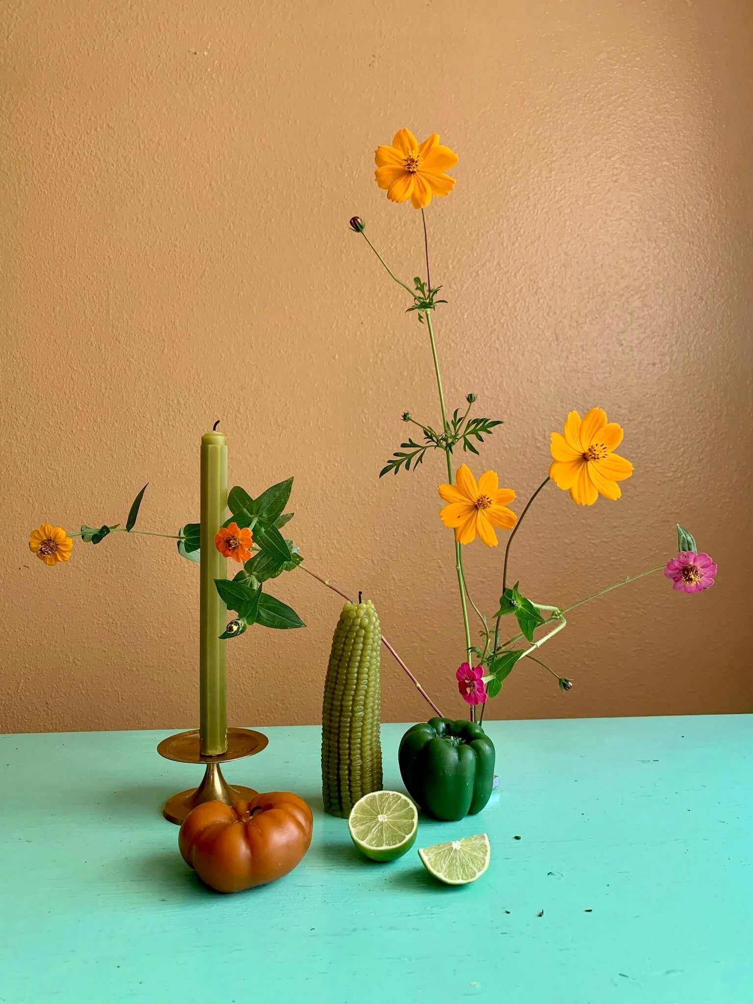 BEESWAX BELL PEPPER CANDLE - Image 3