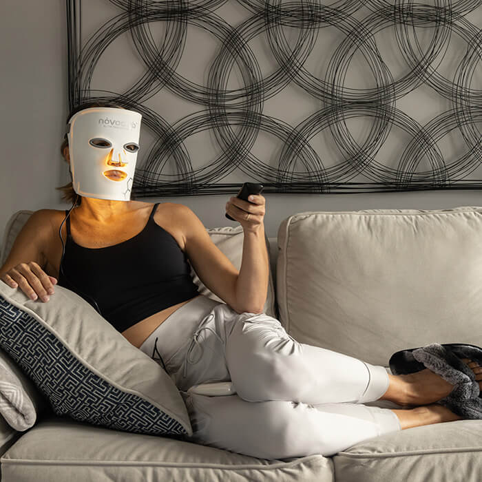 Novaa Glow Therapy Mask - Image 4